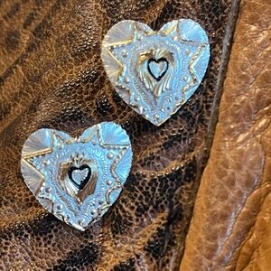 Vintage Montana Silversmiths Heart Shaped Earrings.